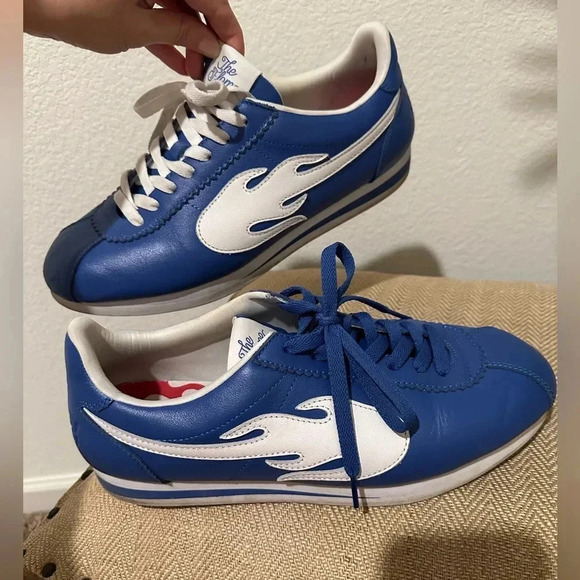 4HUNNID The Flame Men’s shoes size 11 blue red white flame - Picture 1 of 14
